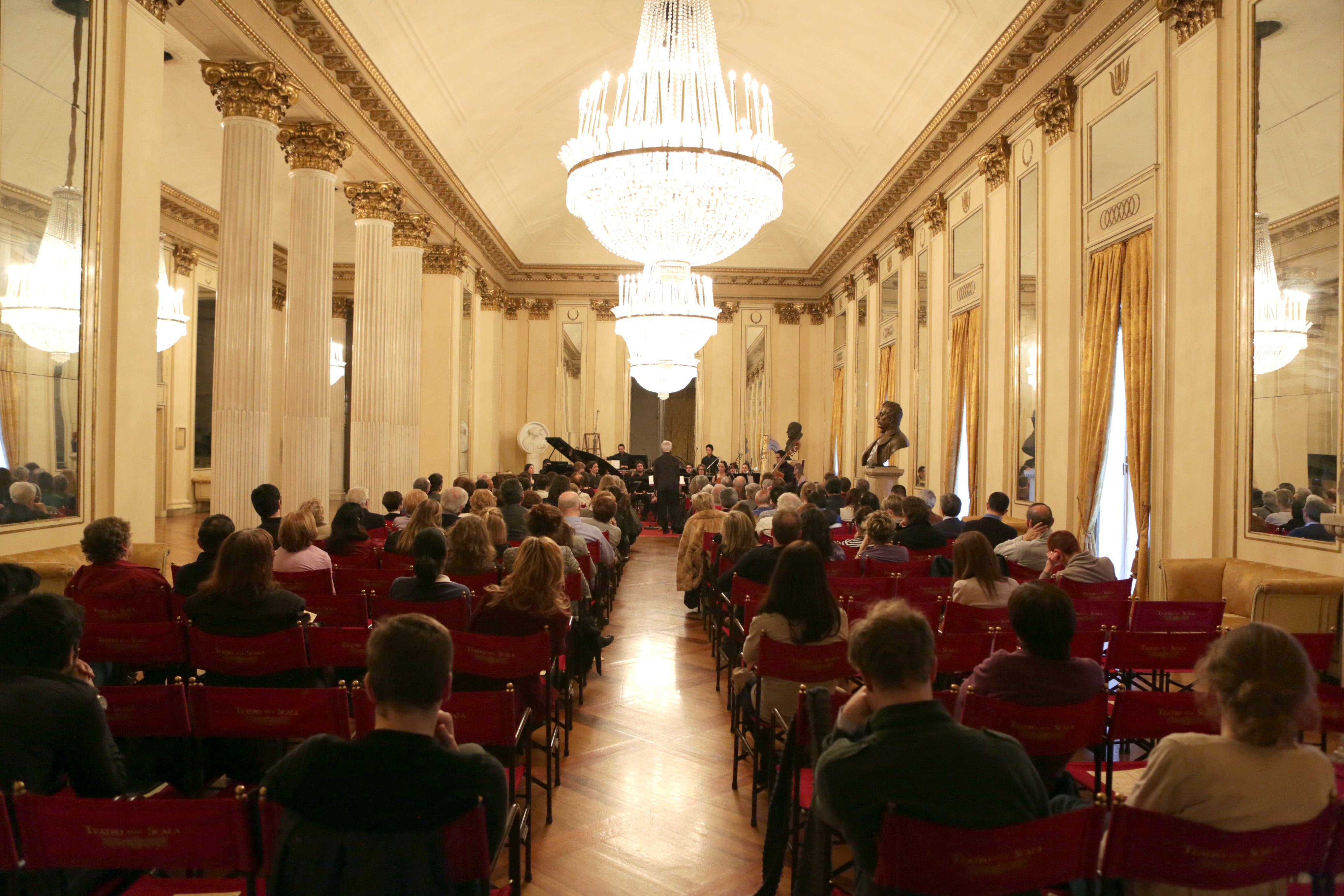 Pubblico al Ridotto dei palchi "A. Toscanini"